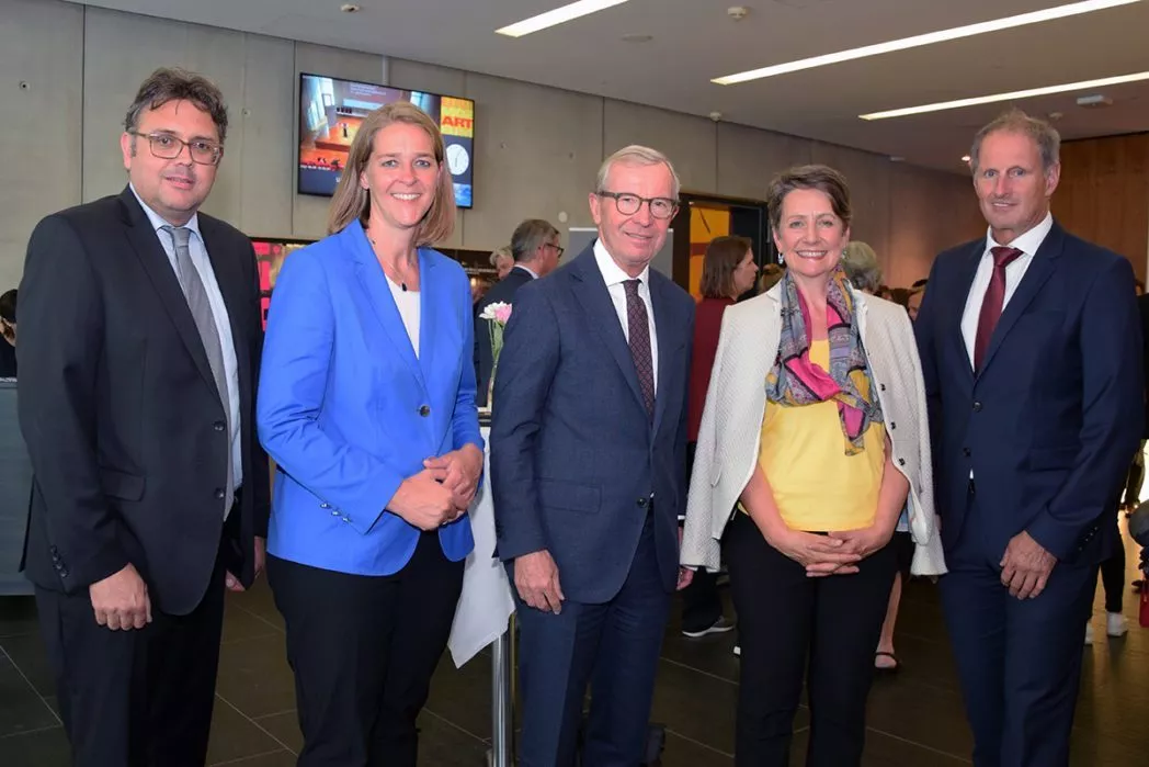 Gruppenfoto-Veranstaltung-Salzburg-als-Hochschulstandort